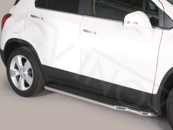 chevrolet-trax-2017-heden-sidebars-treeplank-rvs-glans-p-line-01.jpg